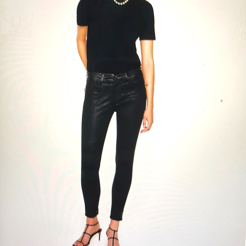 AG Legging Ankle Pant in Black Hue with Leatherette Coating. 🌟Never Worn